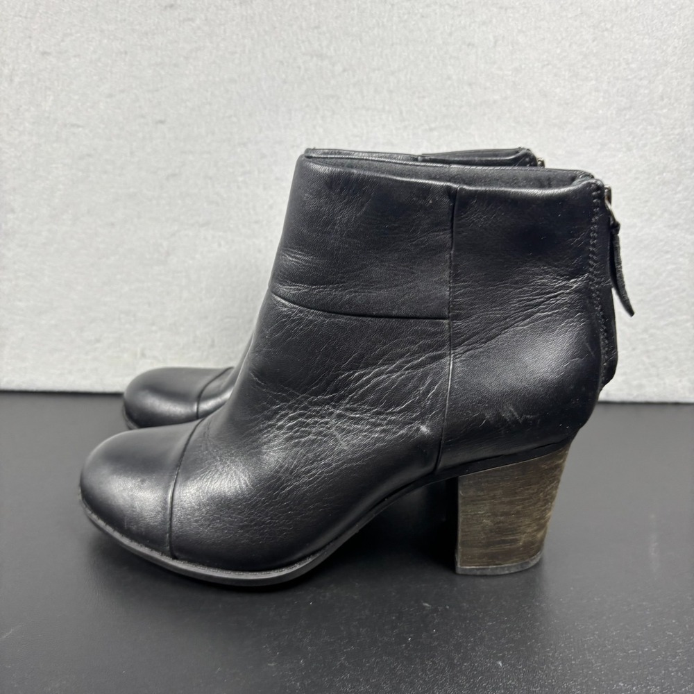 Clarks‎ Enfield Tess Women's Black Leather Back Zip Ankle Boots Shoes Size 6.5M